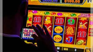 Definition and History of Slot Machine